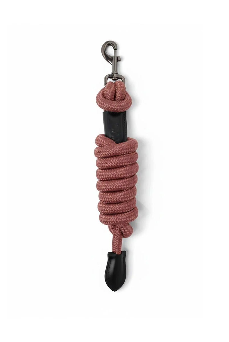 CAMEO Competition Leather Leadrope in Dusky Pink showcasing a coiled 16mm thick multi-filament braided rope, debossed leather sleeve, gunmetal swivel trigger clip, and stitched leather popper for burn-free grip, ringside presentation, and horse travel.