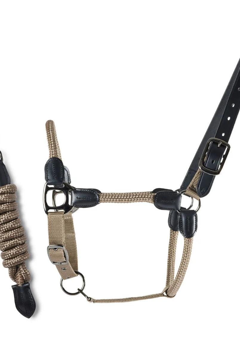 CAMEO Rope Leather Headcollar and Leadrope in Mocha showcasing braided yachting rope, black leather poll strap, and gunmetal hardware, complete with a matching coiled leadrope and trigger clip for sensitive groundwork control and stableyard travel.